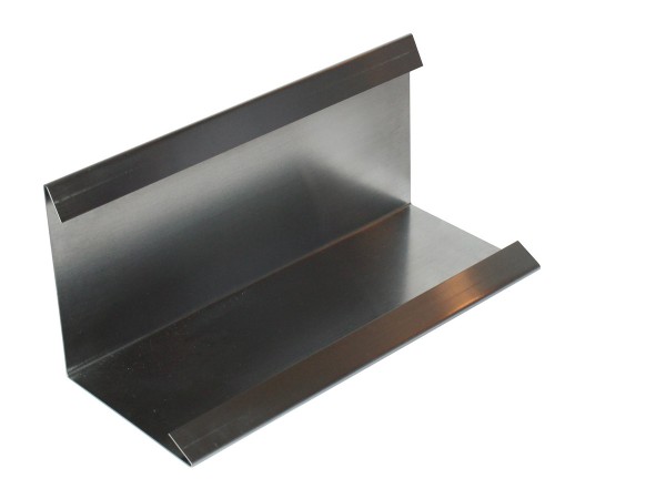 Wandanschlussblech mit 2 Falzen