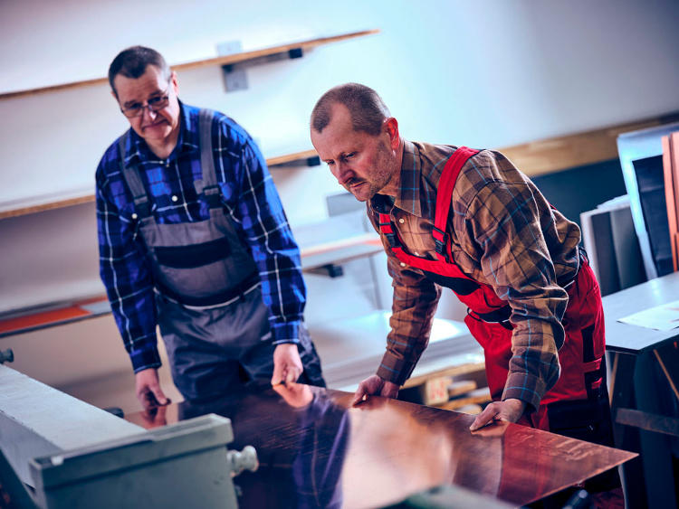 Schritt 1: Auswahl Material